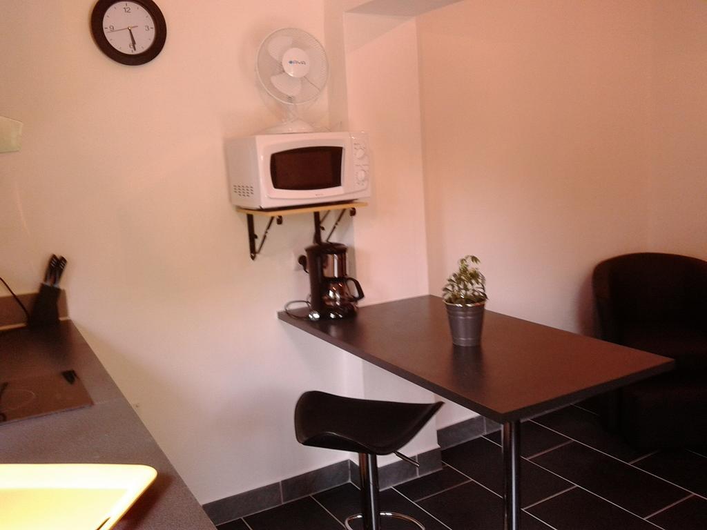 Les Florides Apartment L'Isle-sur-la-Sorgue Luaran gambar
